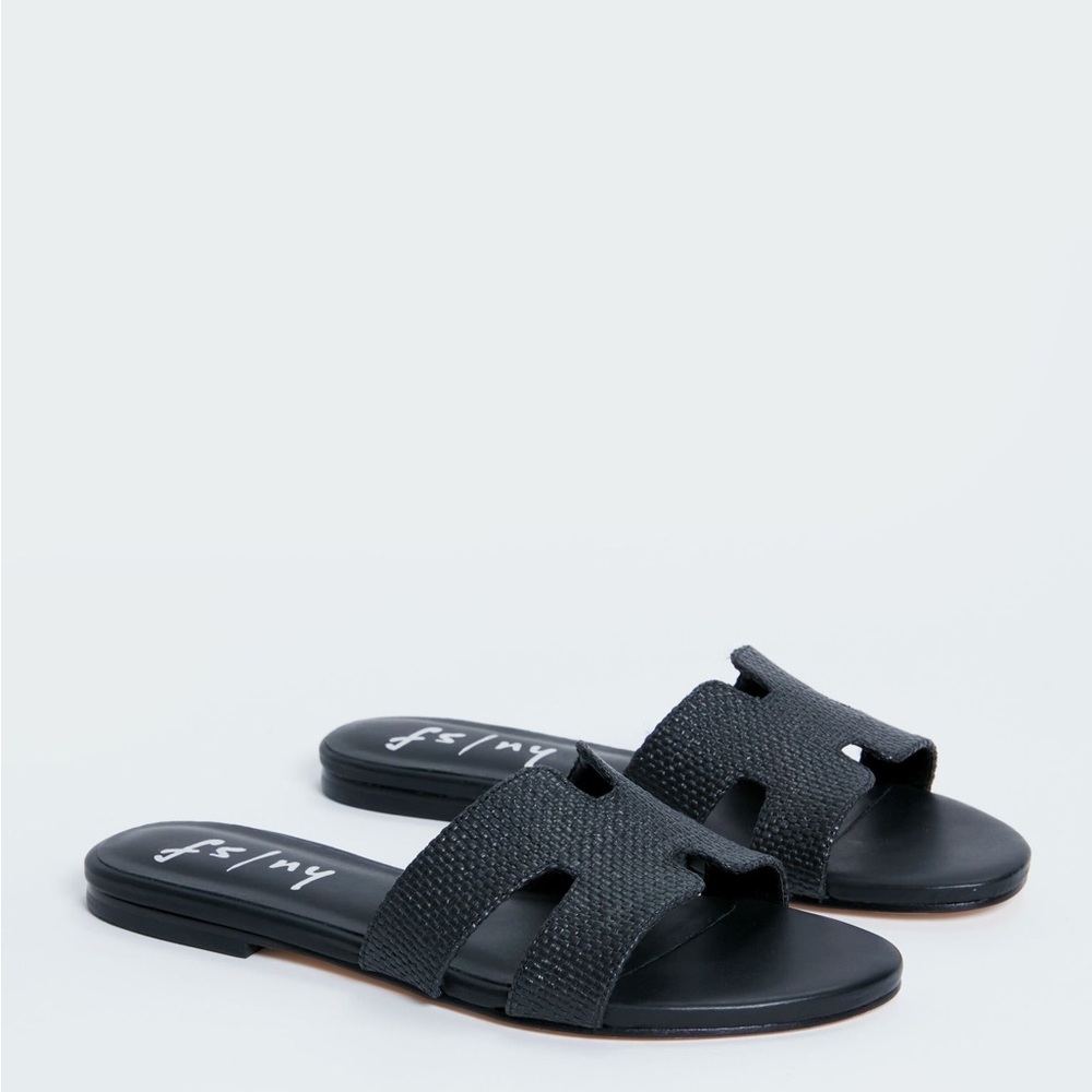 French Sole Black Raffia Alibi sandals in size 6.5. Never been worn.